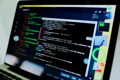 Pentester vs Forensic Analyst : Attaque ou contre-enquête ?