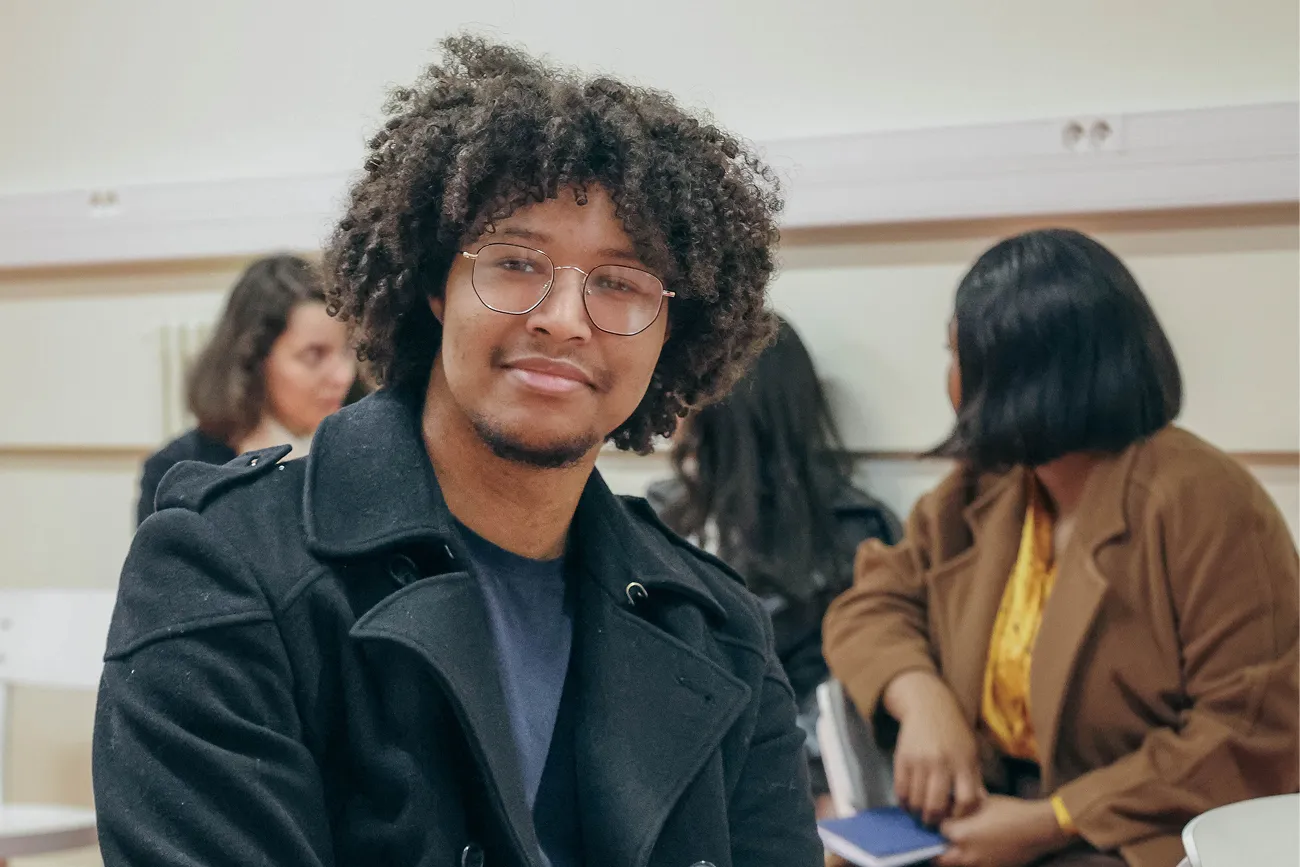 Étudiant du Mastère Data & IA HETIC en cours sur le campus